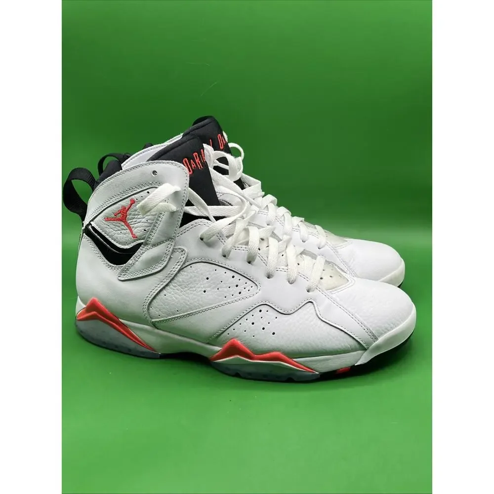 Air Jordan 7 Retro Men’s Size 10.5 White Infrared CU9307- 160 LACES HAVE STAIN